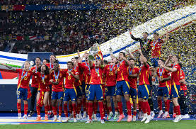 足球中超裁判培训升级，将启用模拟判罚室